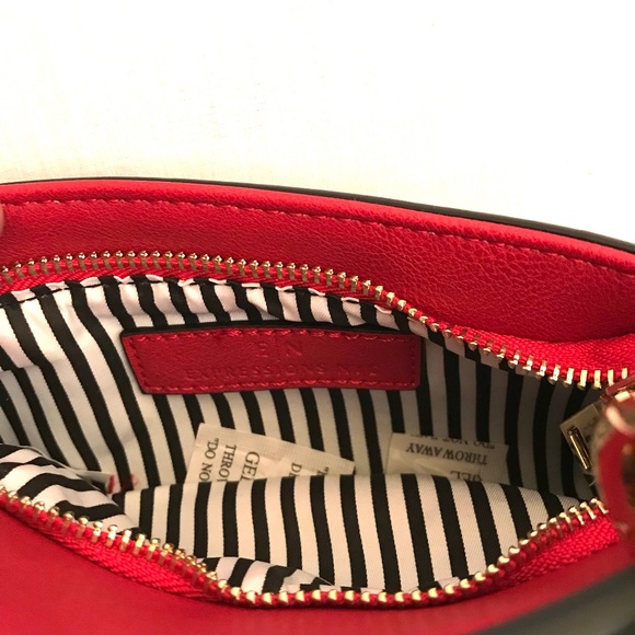 expressions nyc purse
